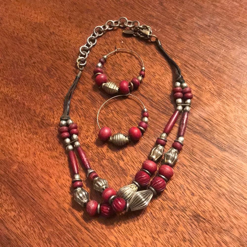 Necklace and Earring Set